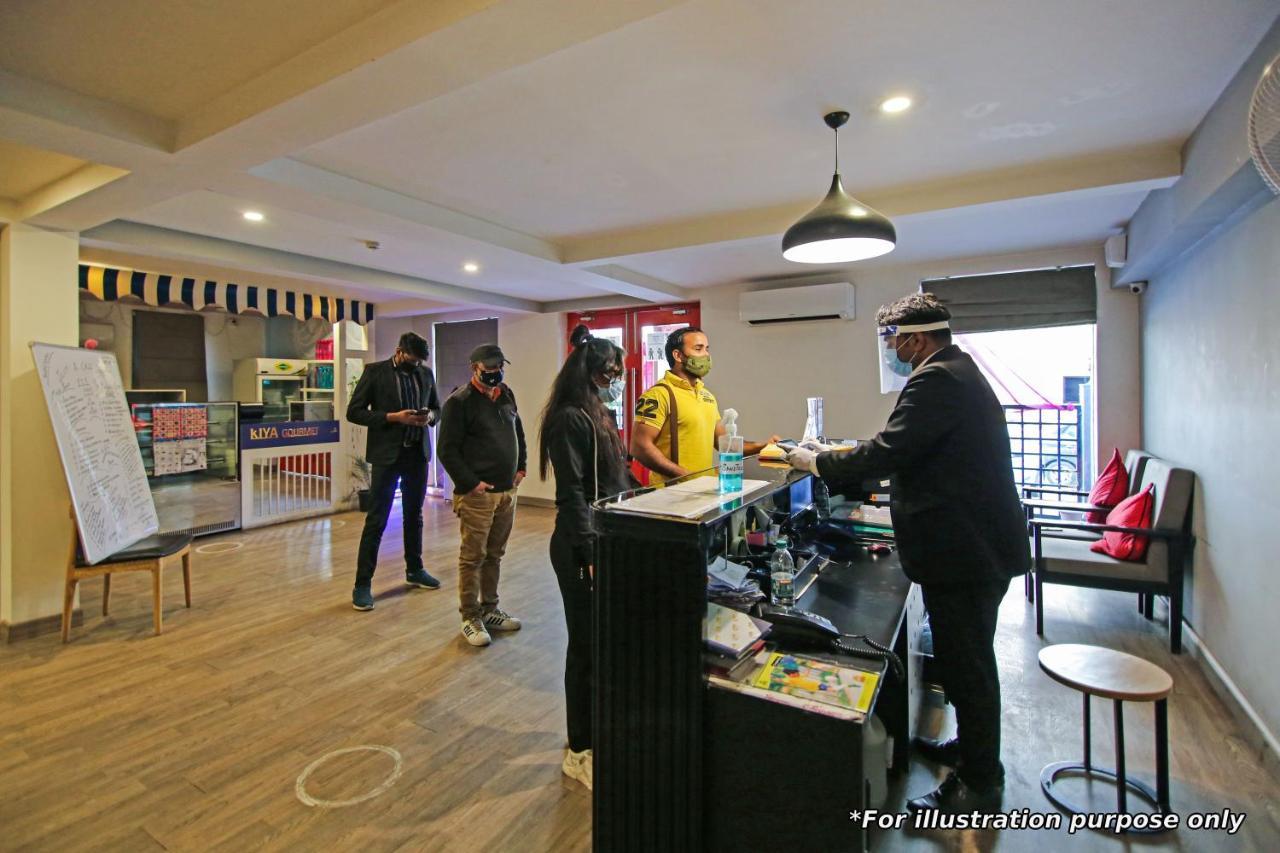 Oyo Townhouse 934 L'Elegant Hotel & Banquetby Ace Manor Ghaziabad Exteriör bild
